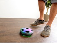 Schwebender Fußball bei ARIADNE Schwebender Fußball bei ARIADNE