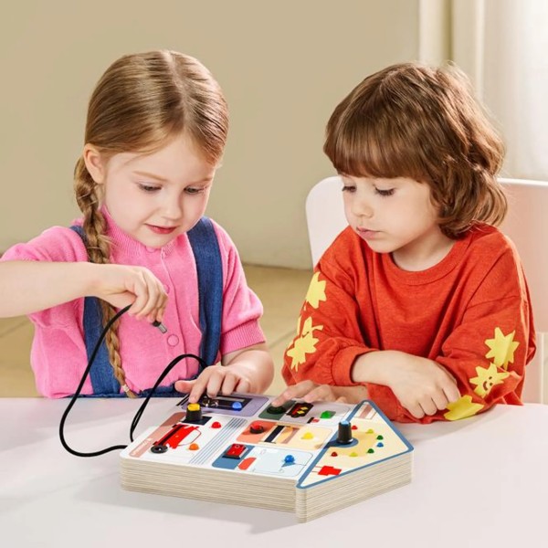 Busy Schalter-Haus bei ARIADNE