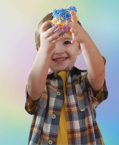 Farbiger Spiel- und Knetschaum bei ARIADNE